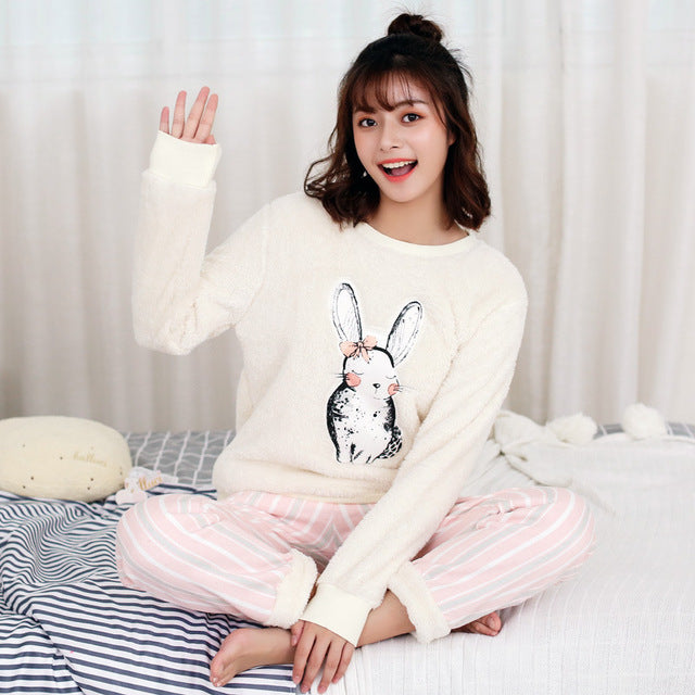 Classic Sweet Lovely Women Autumn Winter Flannel Unicorn Pajamas Set Warm Coral Fleece Pijama Female Home Pyjama Set Clothes